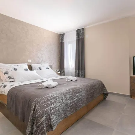 San Lorenzo By Interhome * Brtonigla