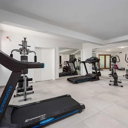 San Lorenzo By Interhome * 브르토니글라