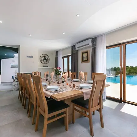 San Lorenzo By Interhome Villa Brtonigla