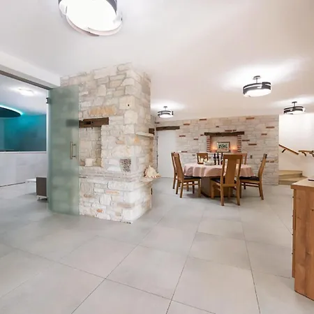 San Lorenzo By Interhome