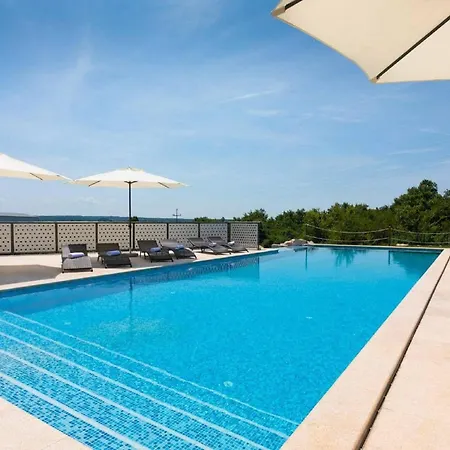 San Lorenzo By Interhome *