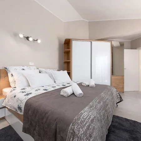 San Lorenzo By Interhome Villa