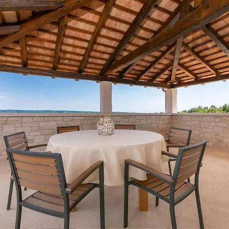 San Lorenzo By Interhome